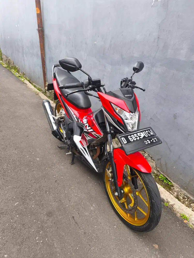 Honda Sonic 150R