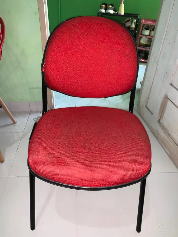 Kursi kantor/Kursi ruang tunggu (merah)