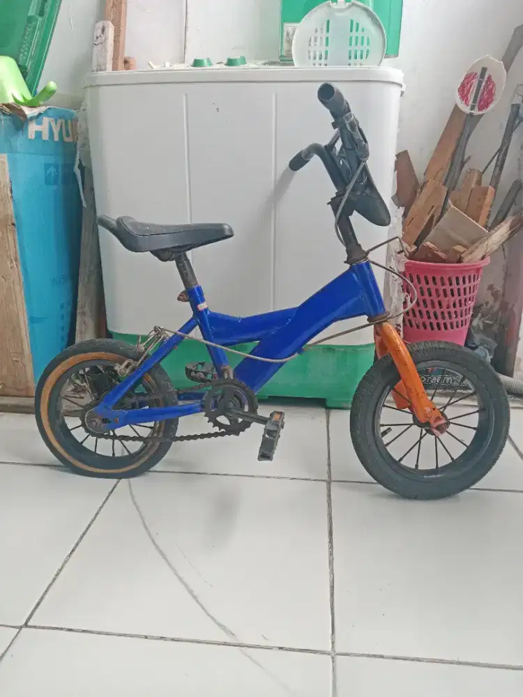 Sepeda anak 12 inci