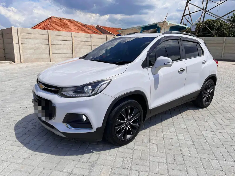 Chevrolet Trax 1.4 Turbo LTZ Bensin-AT 2017 Putih