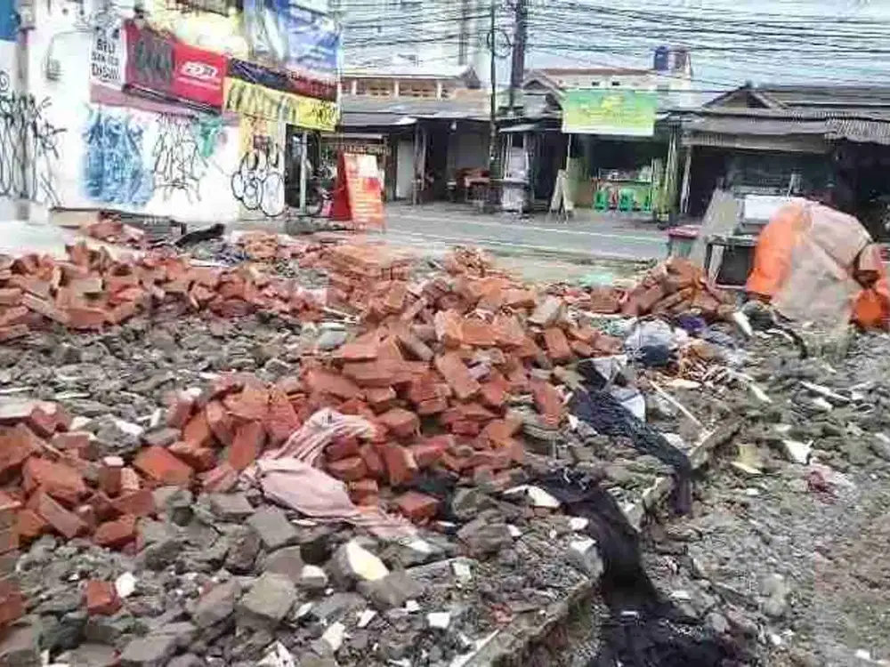 Dijual tanah karang tengah