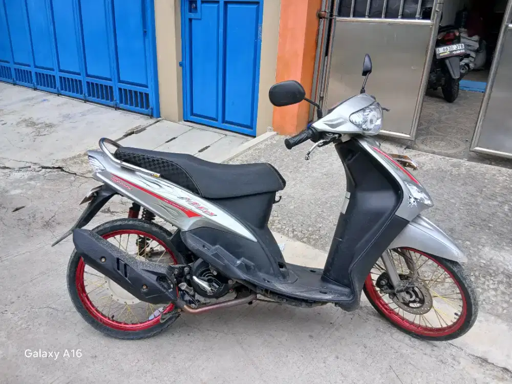 Dijual motor Mio smile 2010