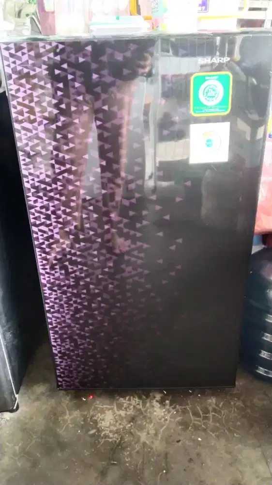 Kulkas 1 pintu merk sharp