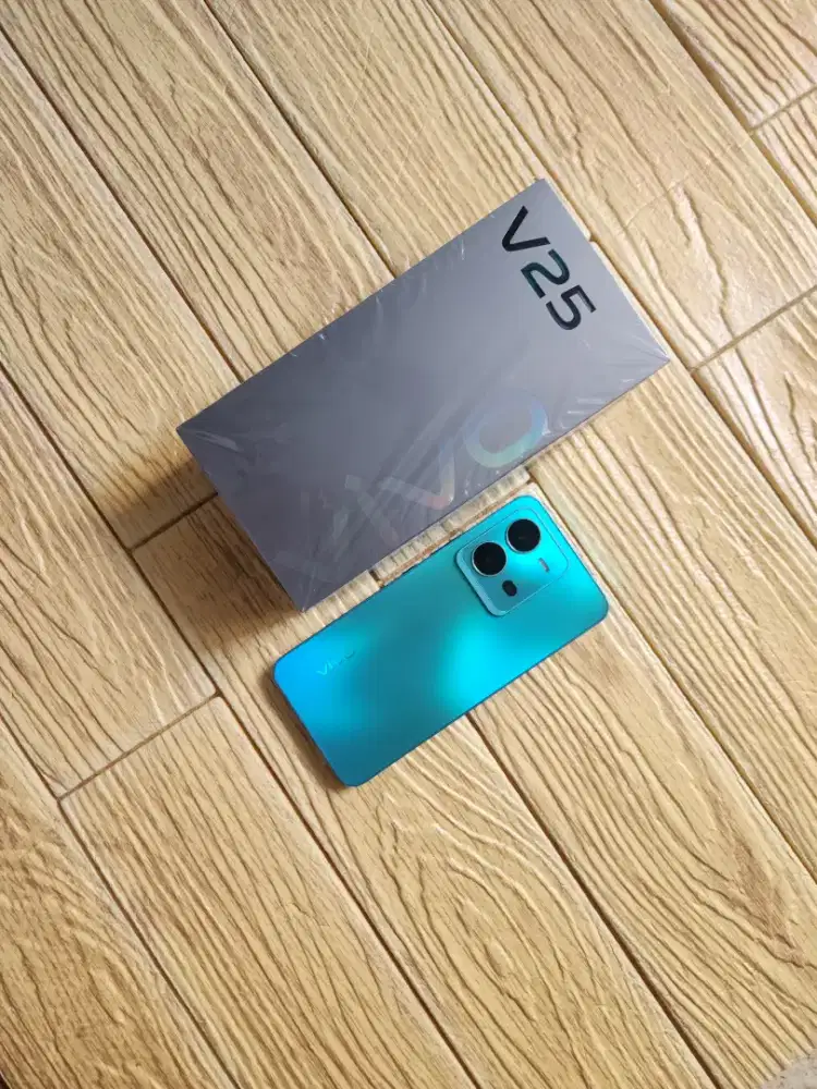 Vivo V25 5G Ram 8/256 GB