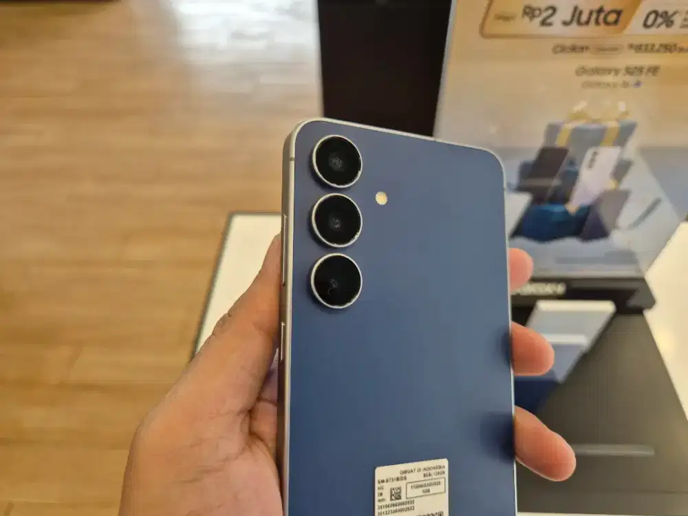 SAMSUNG GALAXY S25 FE 5G FREE GALAXY BUDS CORE