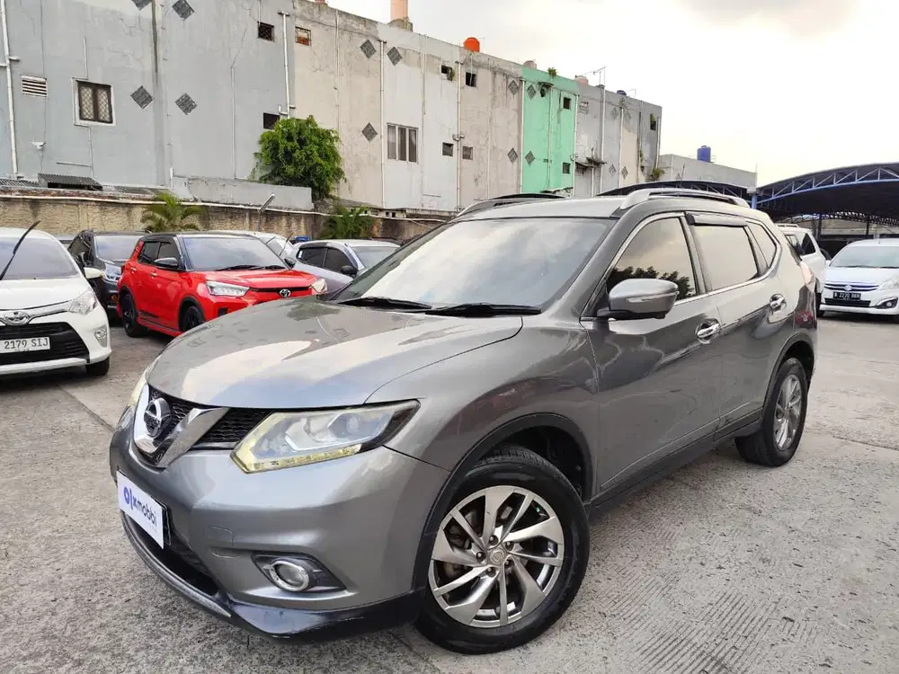 DP MURAH - Nissan XTrail 2.5 Bensin-AT 2016 Abu-Abu