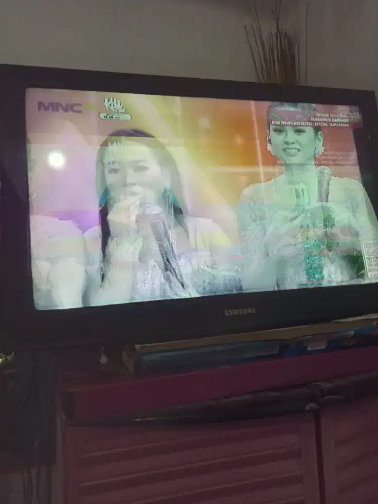 TV LCD Samsung 32 inch