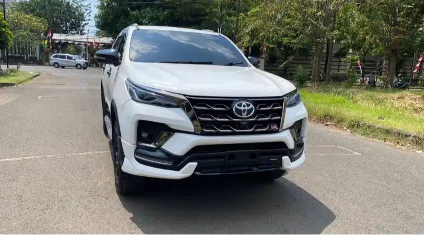 Toyota Fortuner 2.8 GR Diesel 2025