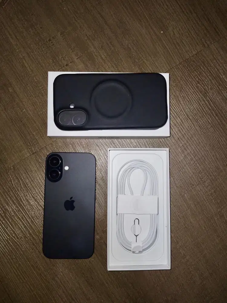 iPhone 16 128Gb Black - Inter