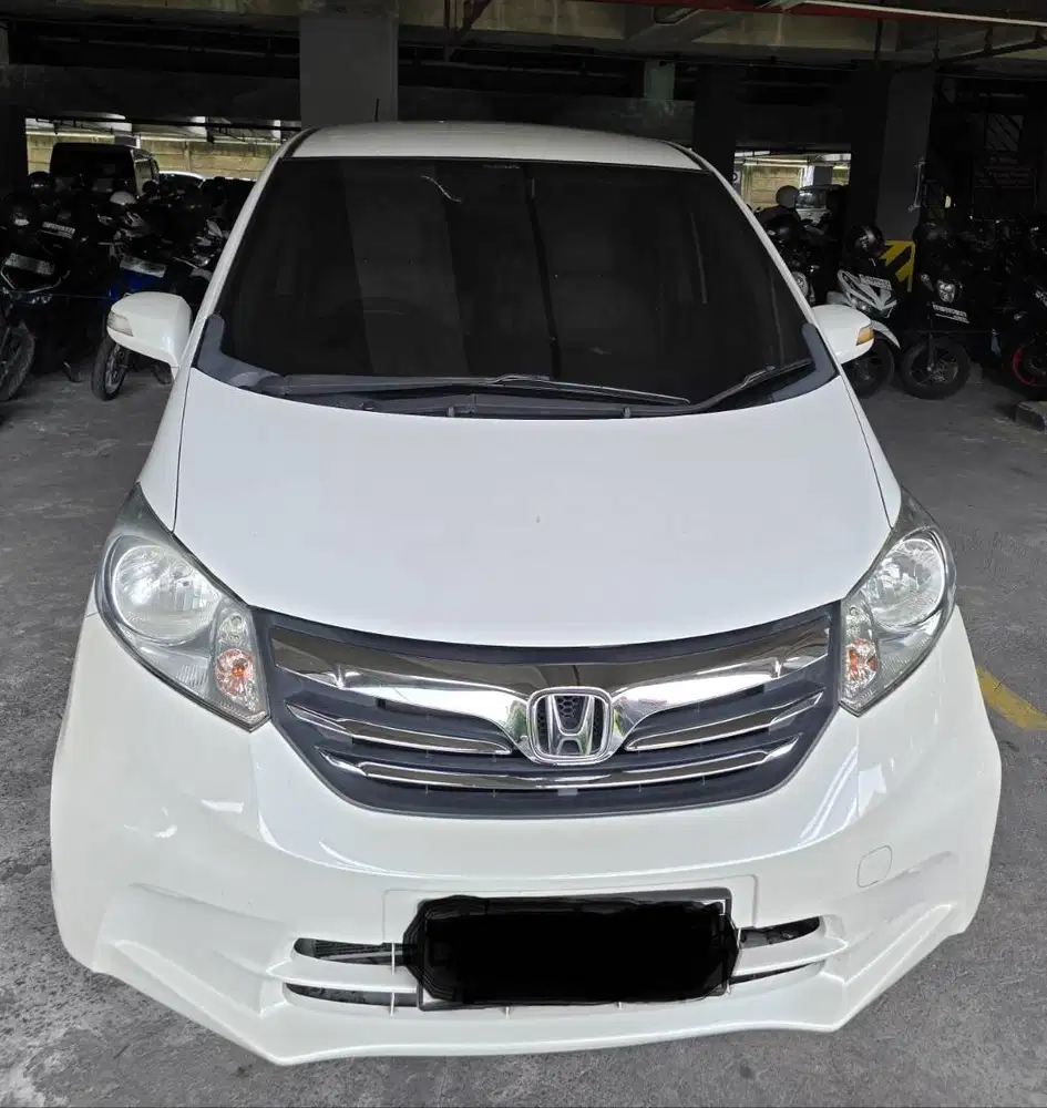 Honda Freed E AT 2013 Putih | Pajak Panjang | Siap Pakai