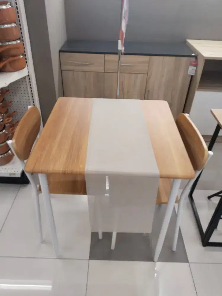 Lamira  Dining Set (1DT+2DC) White