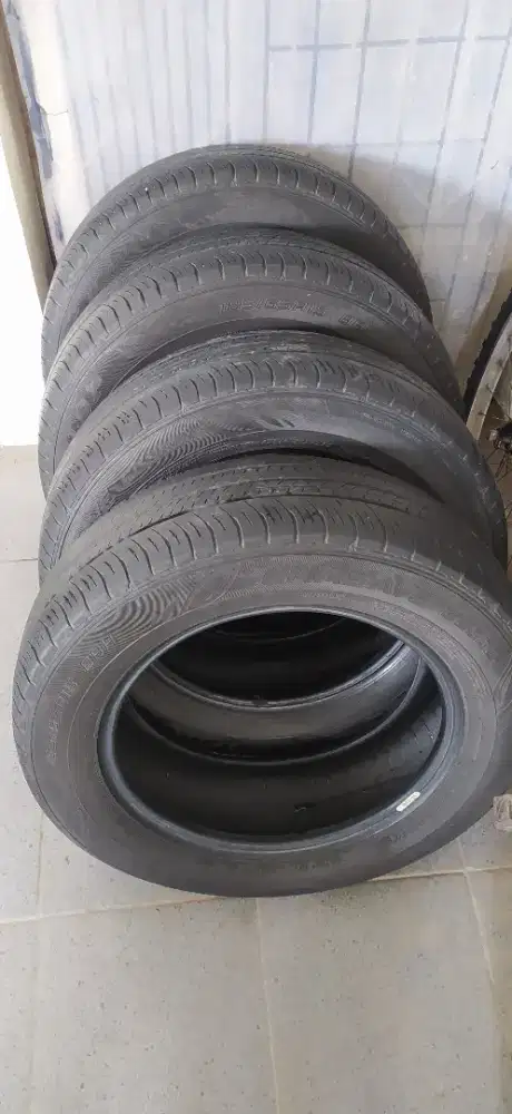 Ban Dunlop Enasave 185/65/R15 Ex. All New Ertiga