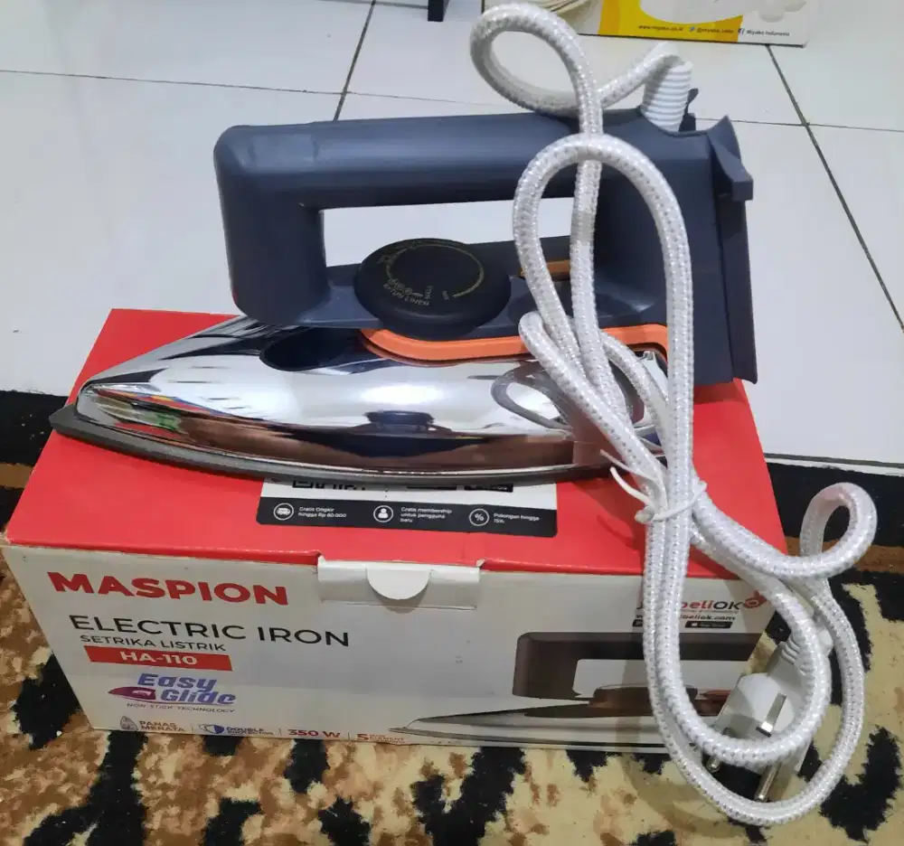Setrikaan maspion HA 110
