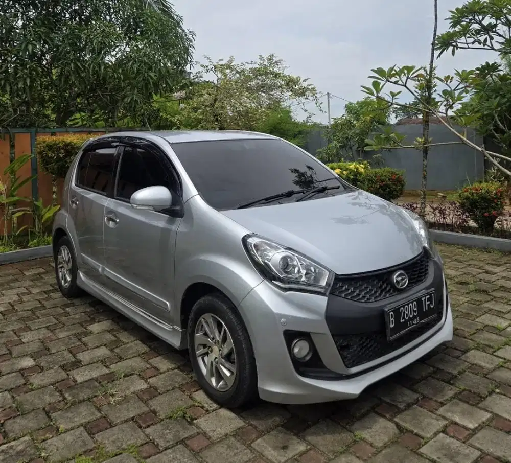 Daihatsu Sirion RS 2015 Automatic