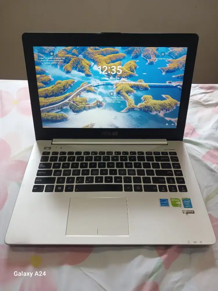 Laptop Asus A451L Intel Core i3-4010U