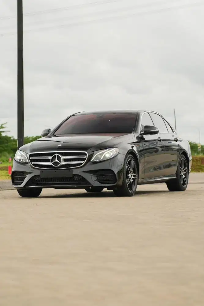 [ Full Spec ] Mercedes Benz E300 AMG Line W213 2017 Bmw 530i