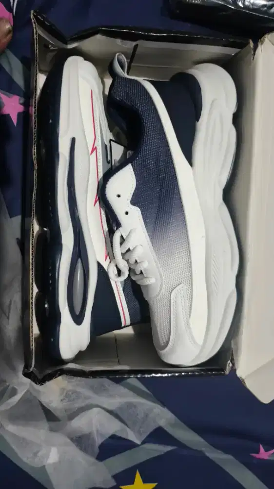 Sepatu raff ukuran 44