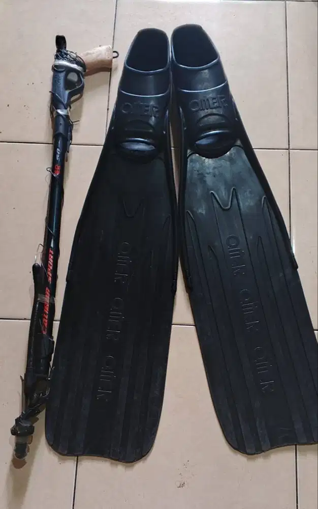 Fin selam panjang Beuchat Mundial & Speargun