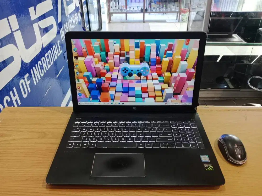 LAPTOP HP PAVILION 15-CB092TX CORE i7 RAM 8GB SSD 250GB NVIDIA GEFORCE