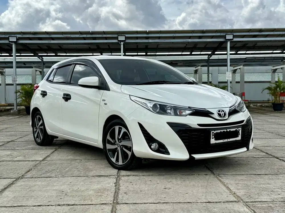 Toyota Yaris G Matic 2018 Low KM 52RB Antik