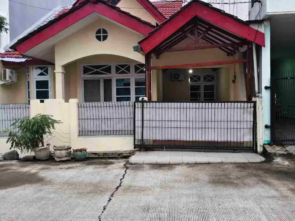 disewakan rumah 49 jt di galaxy rapi bersih siap huni KT 3+1 dgn 3 AC