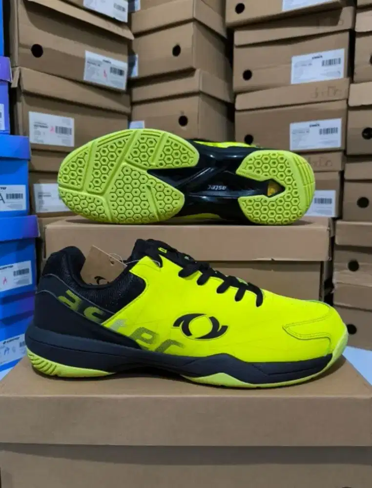 Sepatu tenis badminton Astec no 45 jumbo murah size 37.5