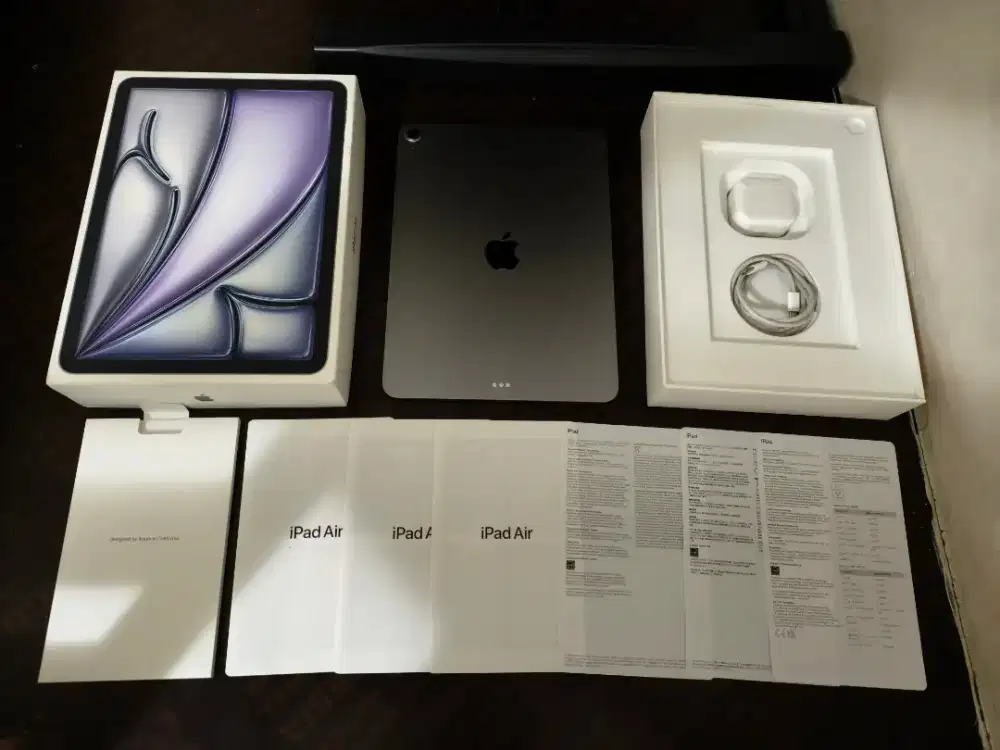 Ipad Air 7 M3 128gb Garansi on November 2026 BH 100% Fullset original