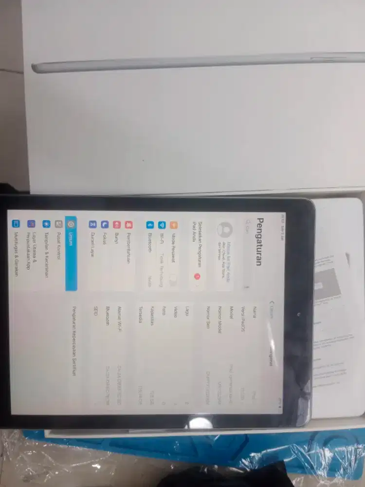 IPAD (GENERASI KE-6) internal 128GB