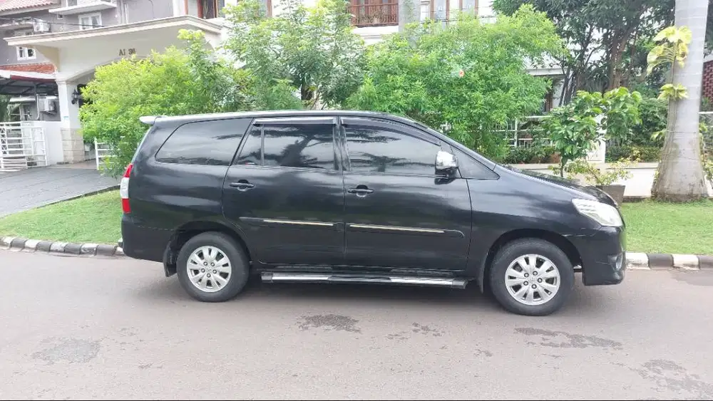 Kijang Innova 2.0 G Manual Tahun 2012