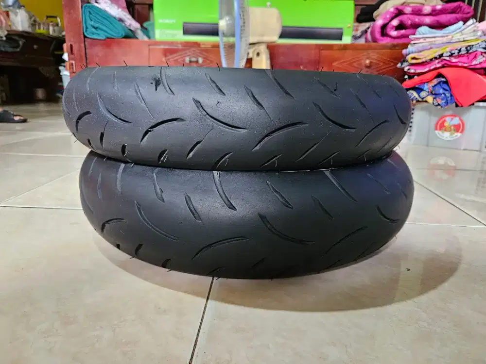 Ban Maxxis Victra S98 ST 110/70 & 90/80 Ring 14