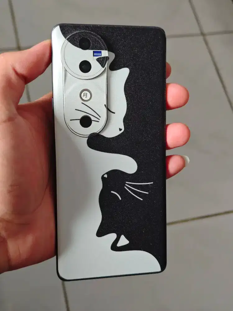 JUAL VIVO V40 5G 12/256 GB FULLSET SILVER GREY (LANGKA)