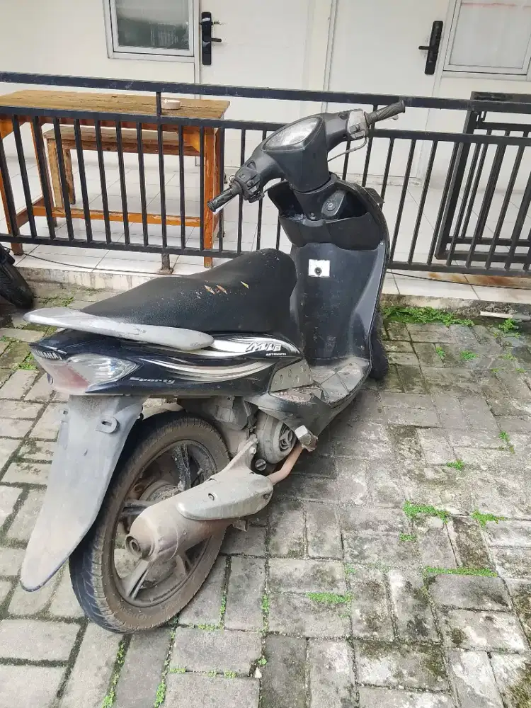 Jual motor Yamaha Mio smile 2007 hitam