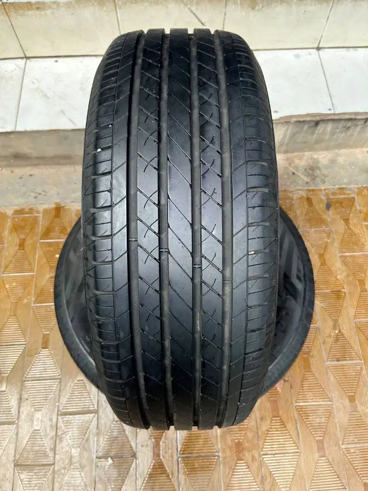 Ban Apollo Alnac 4Gs 215 60 r16 1Pcs