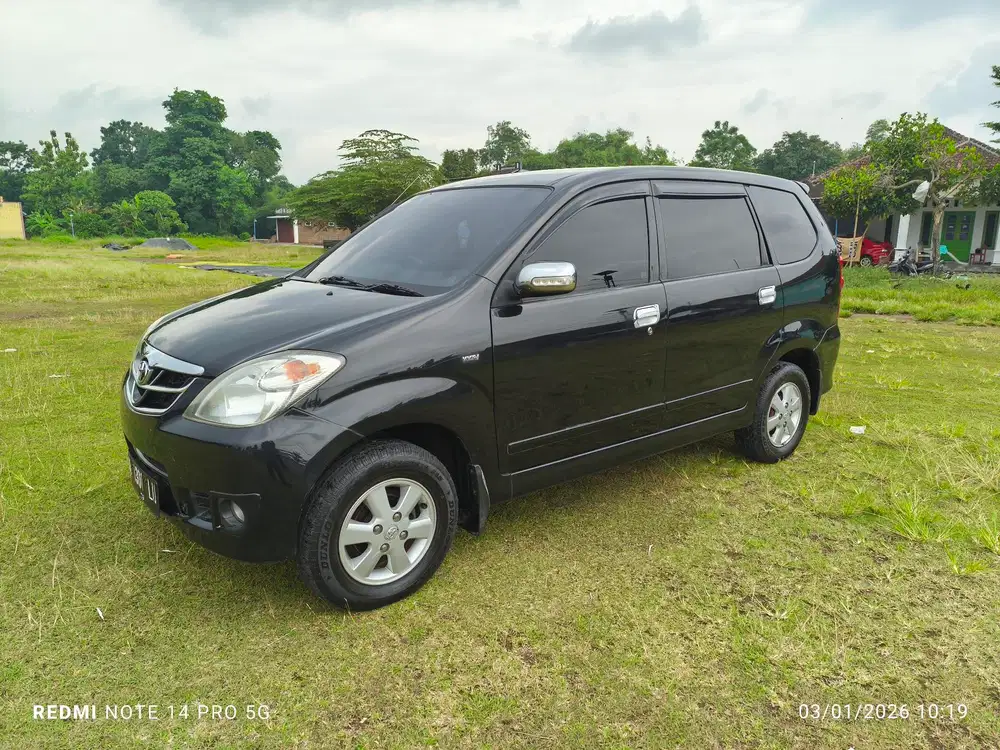 Toyota Avanza 2011 Bensin