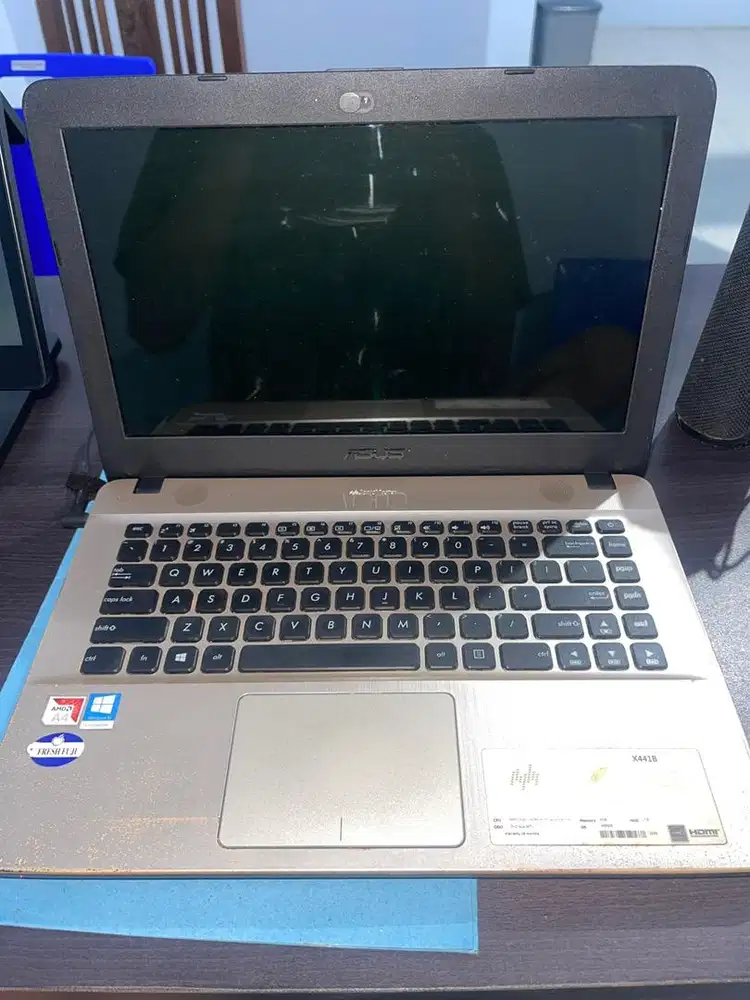 Asus x441B amd a4-9120