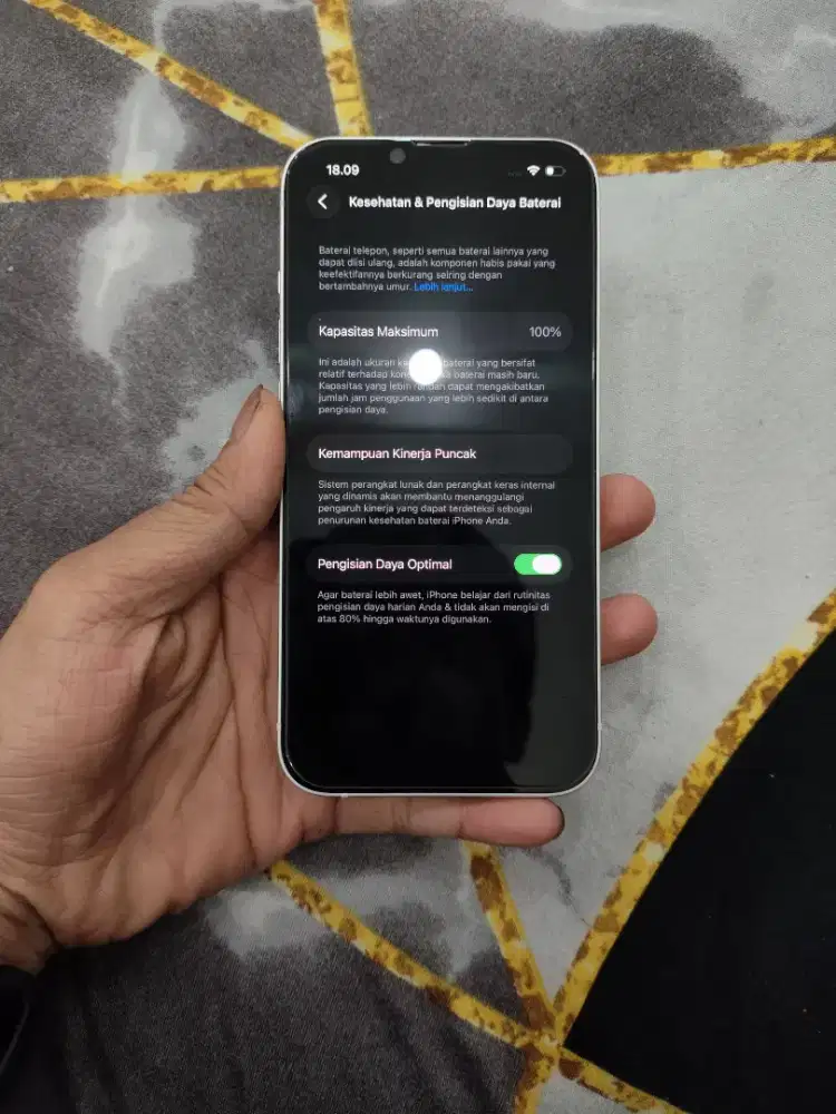 IPHONE 13 128 IBOX PUTIH PEMAKAIAN 2 MINGGU