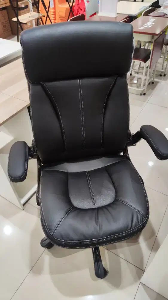 Promo kursi kantor managerial