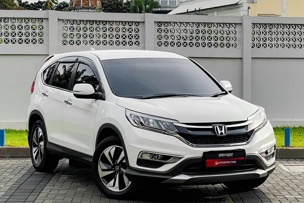 Honda CRV CR-V 2.4 RM3 AT Matic 2015 Putih Mutiara.