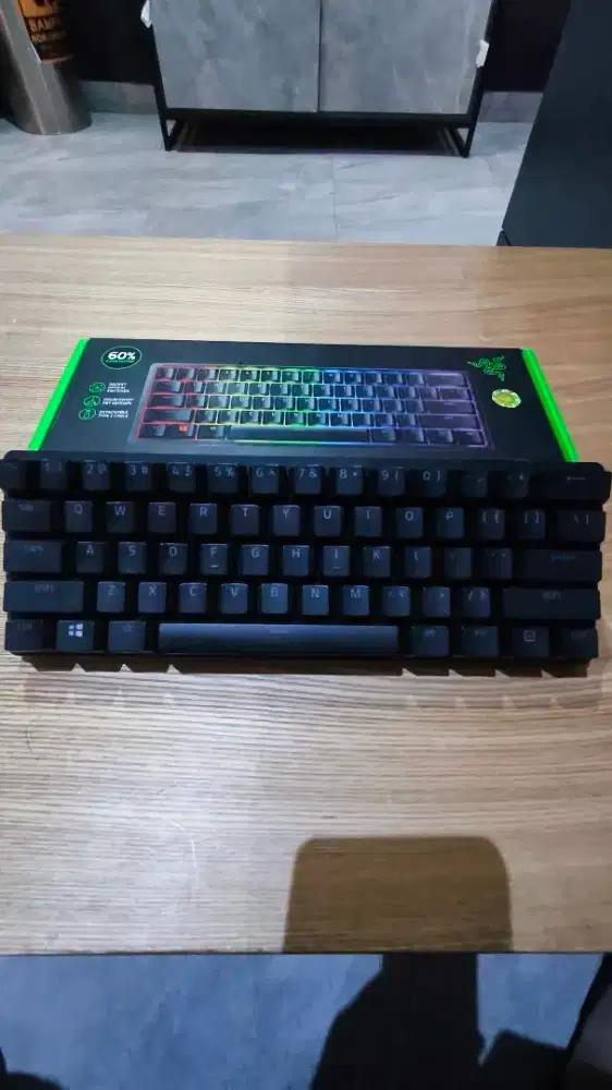 Razer Huntsman Keyboard purple 60%