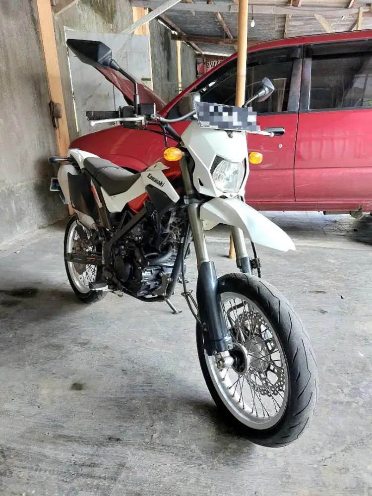 Kawasaki D'tracker 150