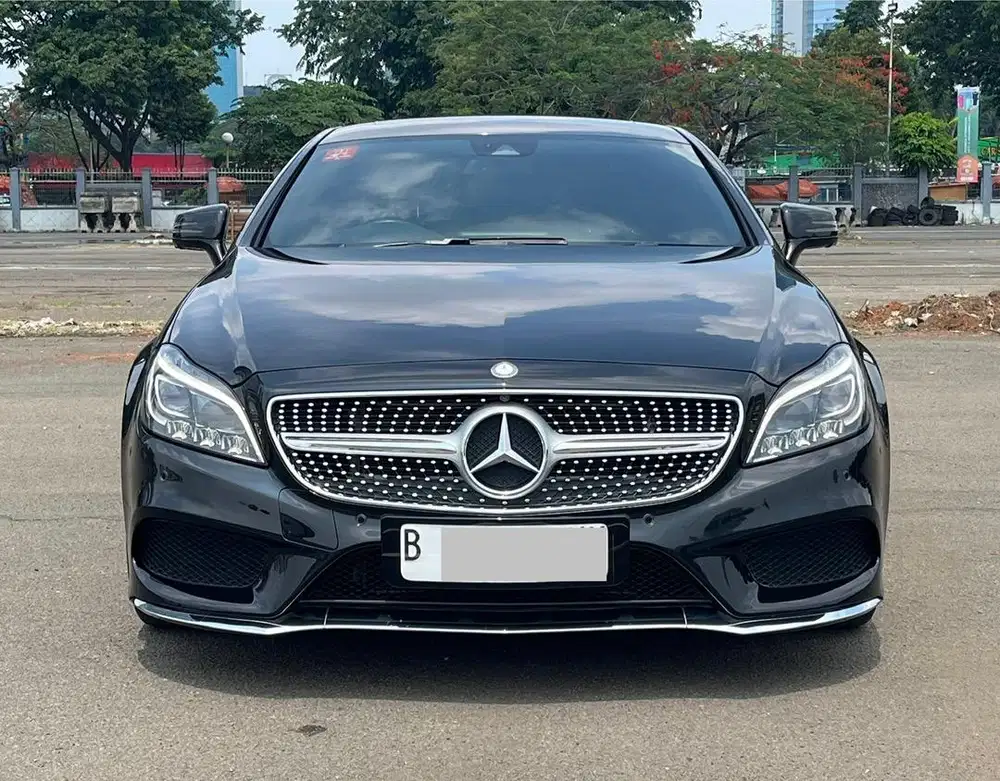 TERMURAH!! MERCY CLS400 AMG AT HITAM 2015