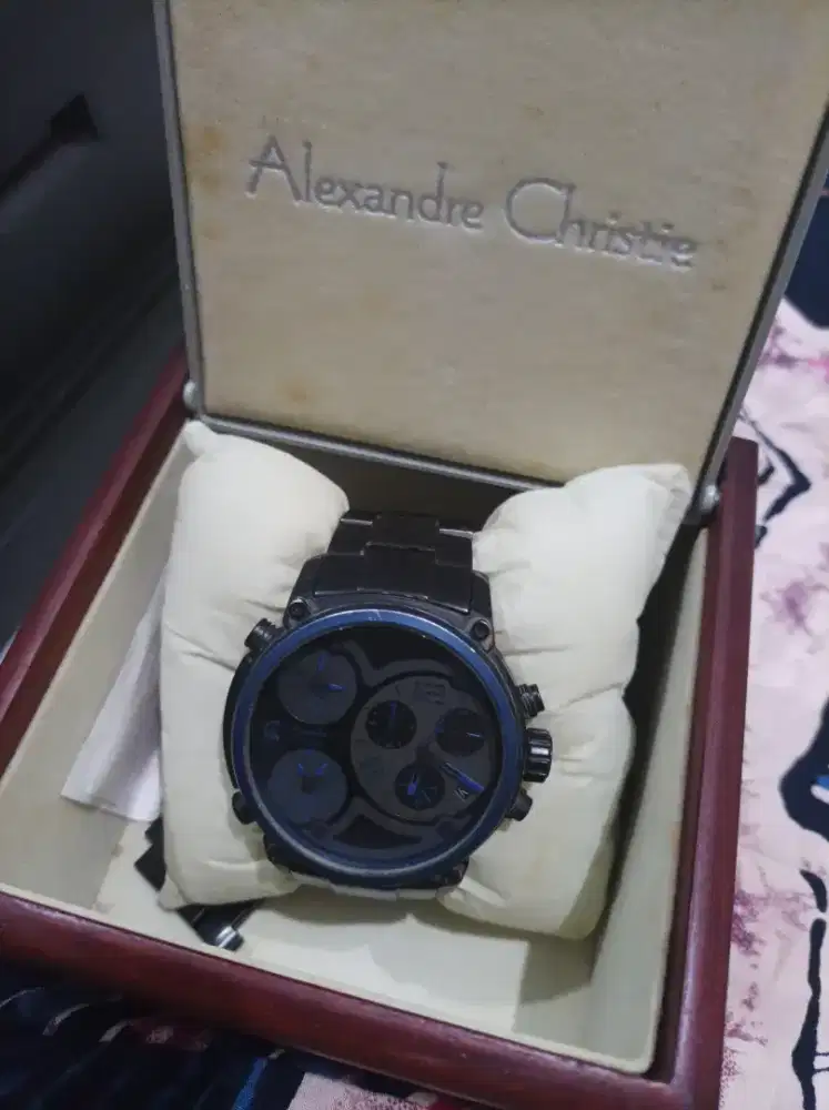 Jam tangan Alexandre Christie