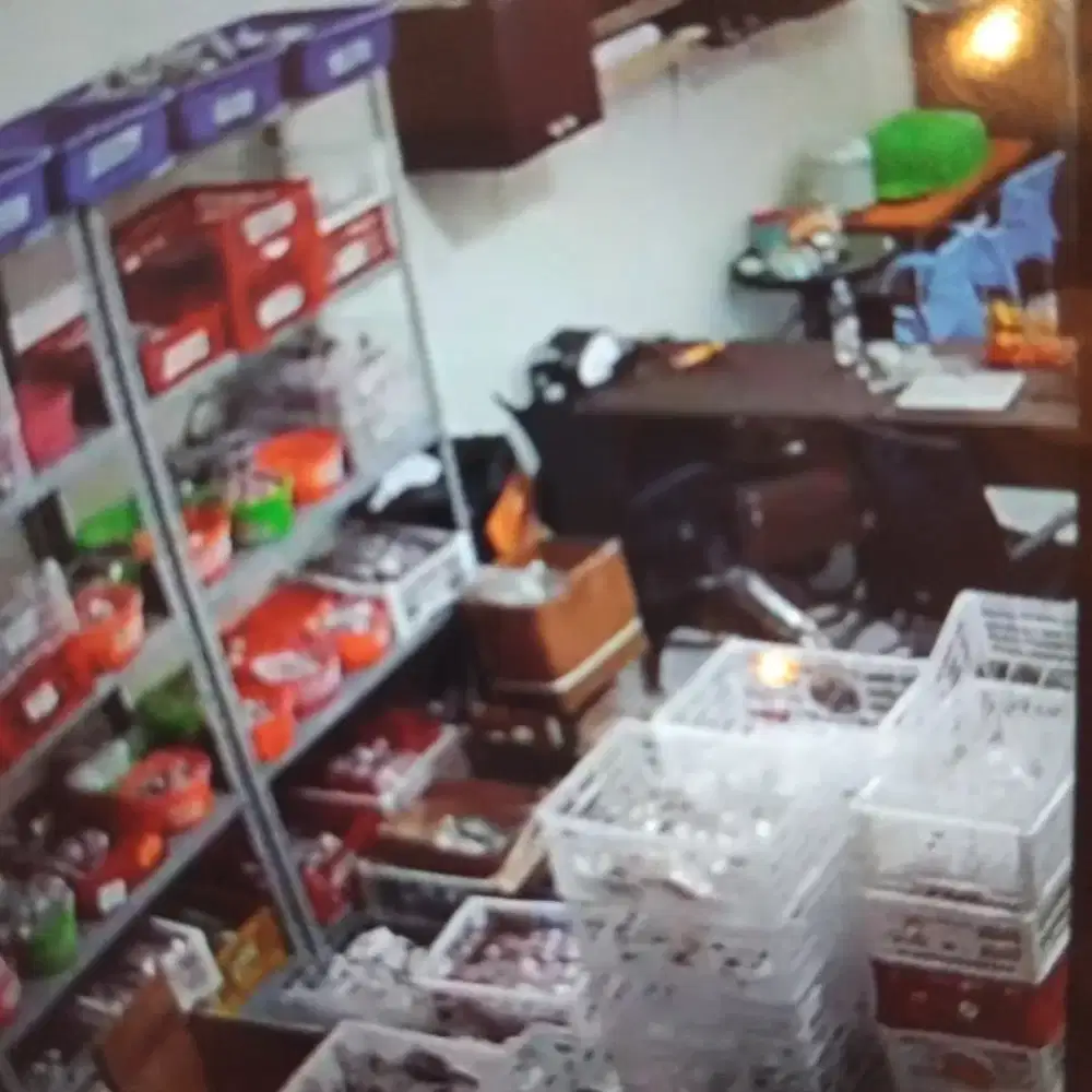 Di butuhkan cewek cepat admin online shoppe dan gudang