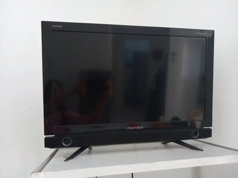 TV Polytron 24 inch