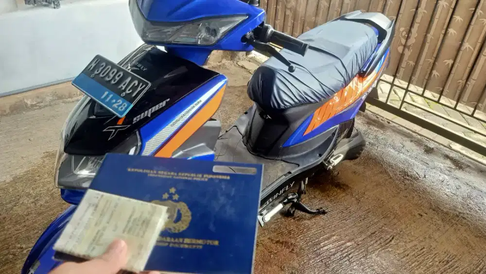 Motor Listrik Uwinfly BW Sudah Ber STNK BPKB