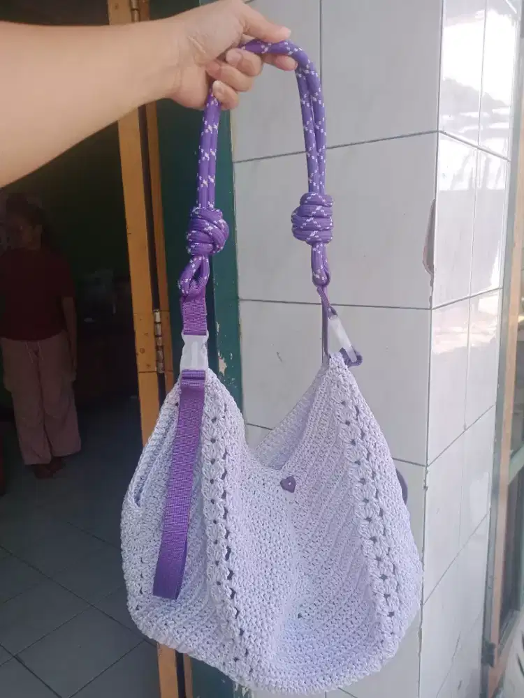 Di jual tas rajut