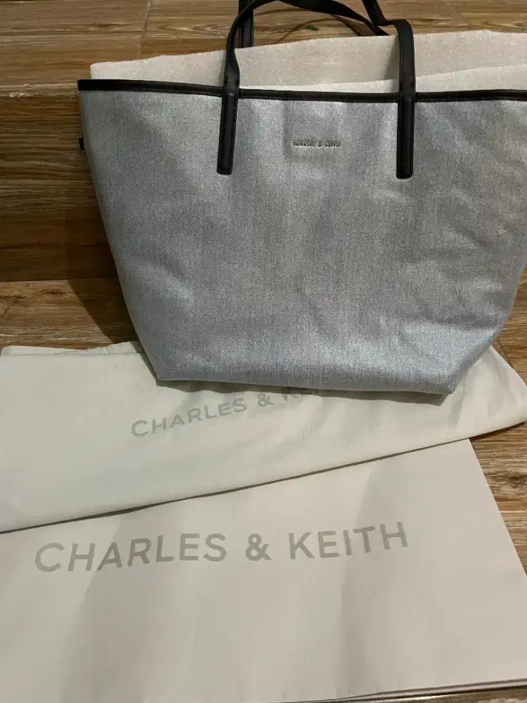 Charles & Keith Tote Bag Reversible Sianna - Grey