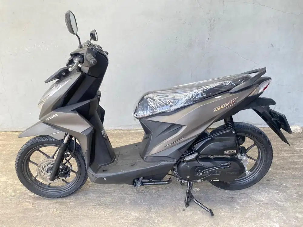 Jual cash or kredit beat deluxe 110