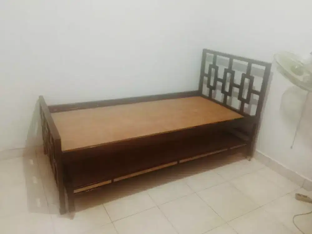 Dipan / Ranjang tidur 3kaki/5 kaki