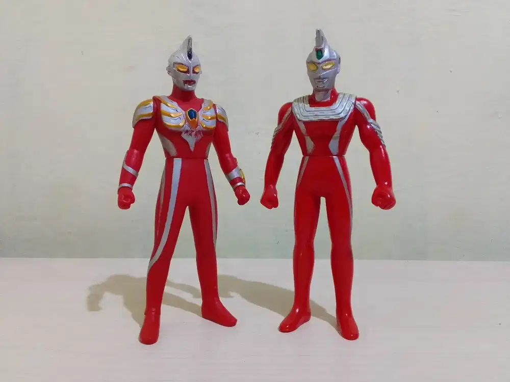 Figure ultraman bandai Original